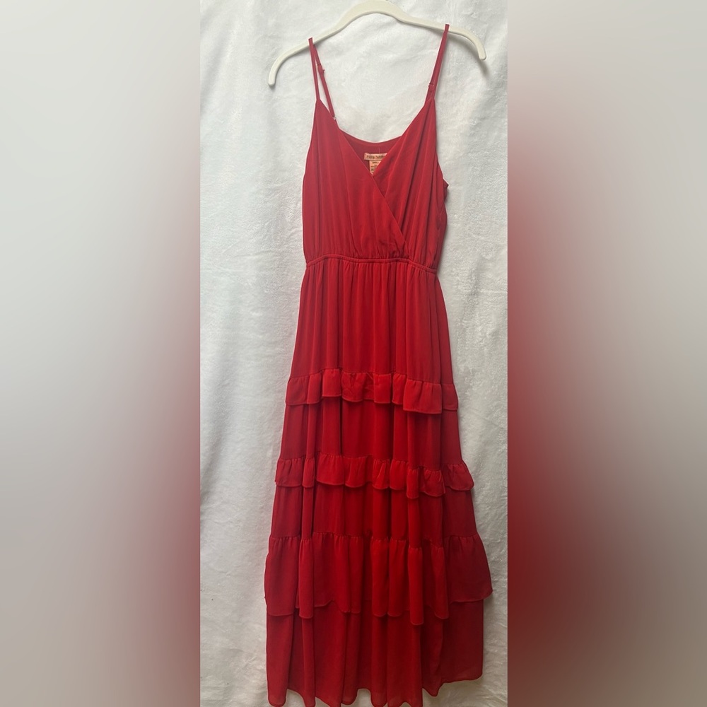 Red ruffle maxi dress tiered size small flying tomato brand.